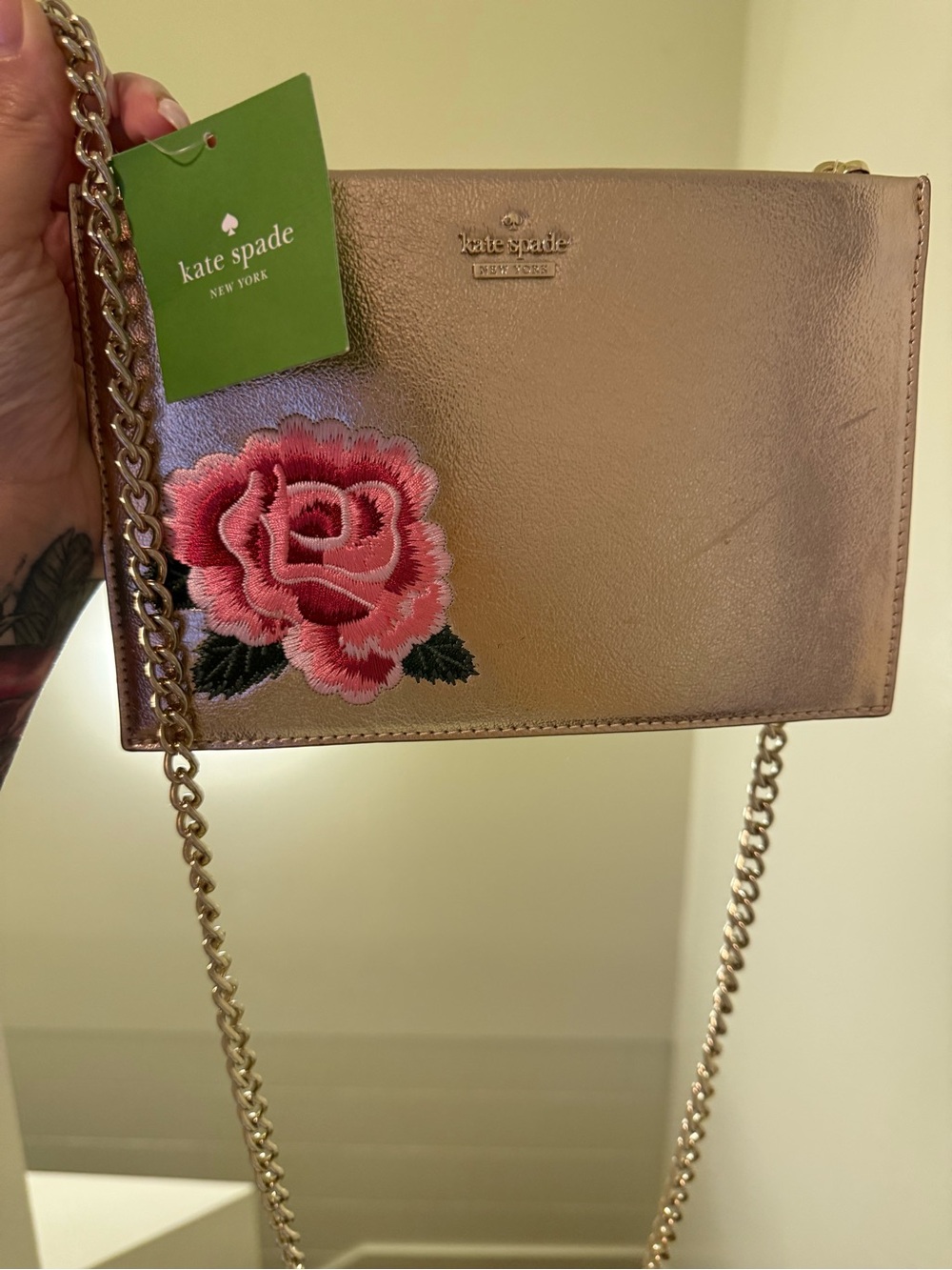kate spade new york
Huntington Court Sima Mini Leather Crossbody